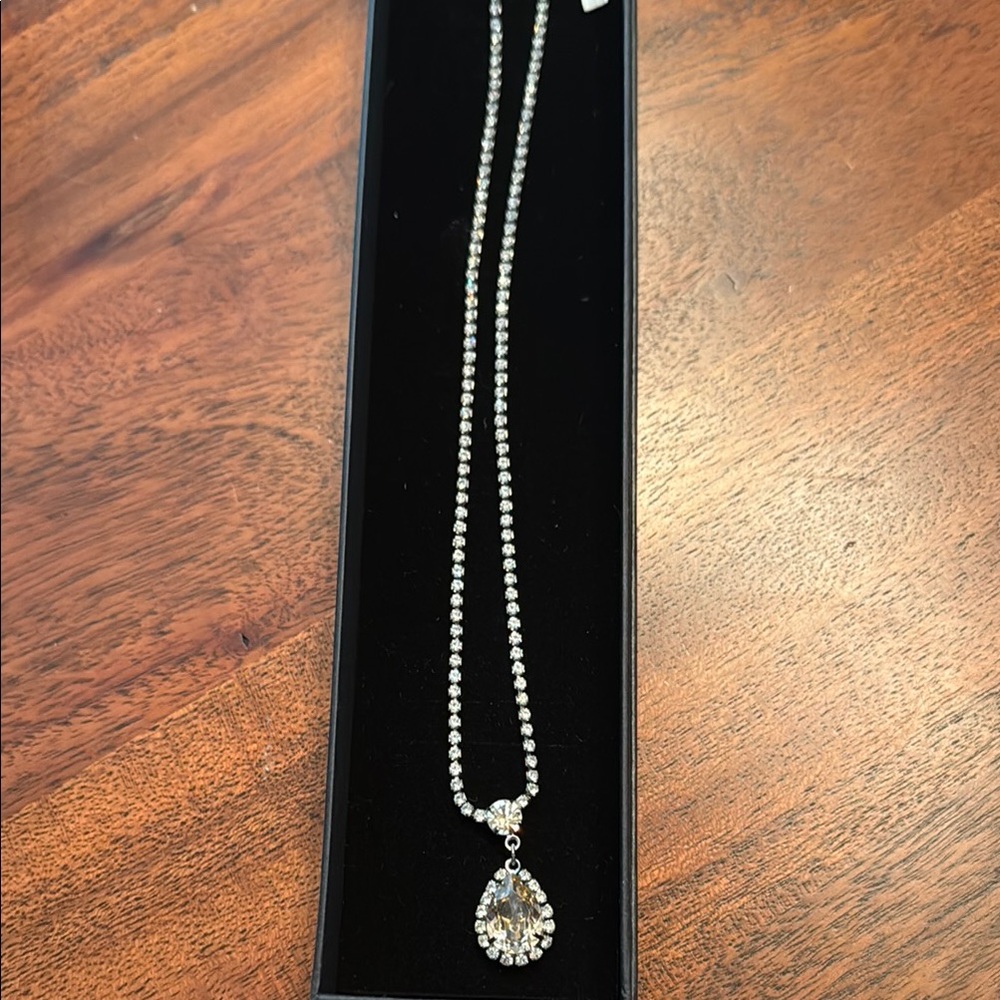 Silver Teardrop Pendant Necklace with Bead Chain